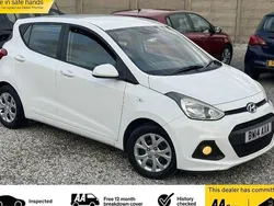 White Used 2014 Hyundai i10 SE Hatchback | £6,295 (Fair price)