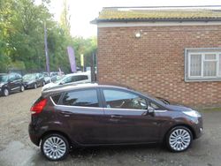 Red Used 2010 Ford Fiesta Titanium Hatchback | £3,995 (Fair price)