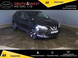 Black Used 2016 Nissan Qashqai N-Connecta SUV | £5,975 (Fair price)