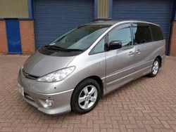 Silver Used 2003 Toyota Estima MPV | £2,995
