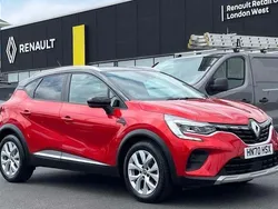 Red/black Used 2020 Renault Captur Iconic SUV | £11,677 (Fair price)