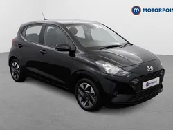 Black Used 2024 Hyundai i10 Advanced Hatchback | £14,599 (Fair price)