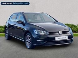 Black Used 2017 VW Golf VII SE Hatchback | £12,999 (Fair price)