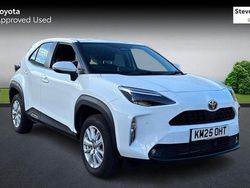 Used 2025 Toyota Yaris Hybrid Estate | £22,752 (Fair price)