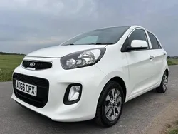 White Used 2016 Kia Picanto 2 Hatchback | £5,695 (A bit pricey)