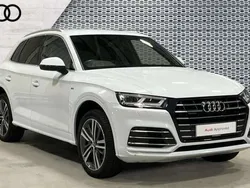 Glacier white Used 2020 Audi Q5 S-Line SUV | £30,688 (Fair price)