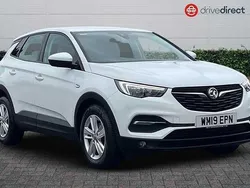 Brilliant paint white jade Used 2019 Vauxhall Grandland X S SUV | £10,498 (Good price)