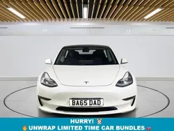 White Used 2020 Tesla Model 3 Performance Sedan | £17,649 (Good price)