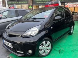Black Used 2013 Toyota Aygo Hatchback | £3,795 (Fair price)