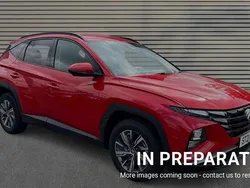 Engine red Used 2021 Hyundai Tucson SE SUV | £20,982 (Good price)