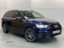 Blue Used 2019 Audi Q7 S-Line SUV | £26,745 (Fair price)