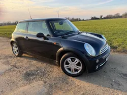 Black Used 2005 Mini ONE Hatch Hatchback | £1,995 (Fair price)
