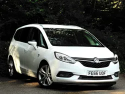 White Used 2016 Vauxhall Zafira Tourer SRi MPV | £7,195 (Fair price)