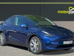 Blue Used 2023 Tesla Model Y SUV | £24,900 (Good price)