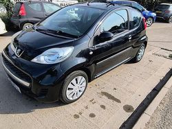 Black Used 2011 Peugeot 107 Hatchback | £1,899 (Fair price)