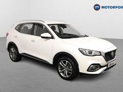 White Used 2022 MG HS Excite SUV | £15,949 (Fair price)