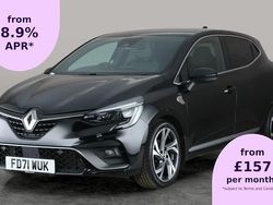 Black Used 2022 Renault Clio V RS Line Hatchback | £11,835 (Fair price)