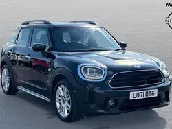 Black Used 2022 Mini Cooper Countryman Exclusive SUV | £21,460 (Fair price)