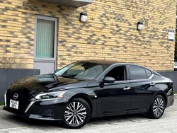 Black Used 2025 Nissan Altima Sedan | £16,995