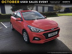 Red Used 2018 Hyundai i20 Hatchback | £7,995 (Good price)