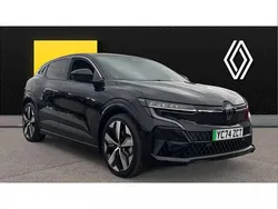 Black Used 2024 Renault Mégane Komfort Hatchback | £22,271 (Fair price)
