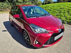 Red Used 2018 Toyota Yaris Hybrid Hatchback | £12,750 (Fair price)