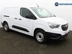 White Used 2023 Vauxhall Combo MPV | £10,549 (Super price)