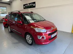 Red Used 2015 Citroën C3 Picasso Exclusive MPV | £5,495 (Fair price)