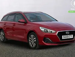 Red Used 2019 Hyundai i30 SE Estate | £8,999 (Fair price)