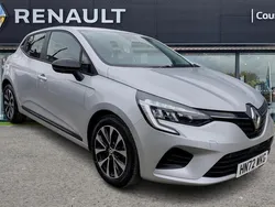 Silver Used 2022 Renault Clio V Evolution Hatchback | £12,195 (Fair price)