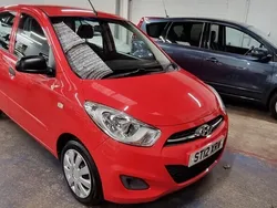 Red Used 2012 Hyundai i10 Classic Hatchback | £2,800 (Fair price)