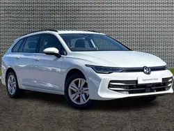 Used 2025 VW Golf VIII Life Estate | £22,208 (Fair price)