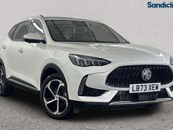 Solid white pearl Used 2023 MG HS SE SUV | £15,158 (Good price)