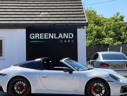 Used 2024 Porsche 911 | £122,994 (Fair price)