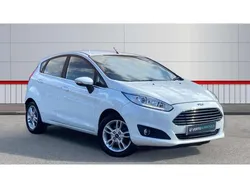 White Used 2016 Ford Fiesta Zetec Hatchback | £9,086 (A bit pricey)
