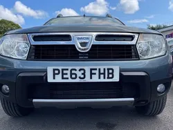 Grey Used 2013 Dacia Duster Lauréate SUV | £4,199 (Expensive)