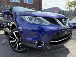 Blue Used 2015 Nissan Qashqai Tekna SUV | £7,450 (Fair price)
