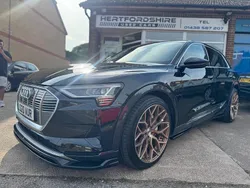 Black Used 2020 Audi e-tron Advanced SUV | £17,495 (Fair price)