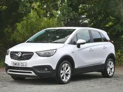 White Used 2019 Vauxhall Crossland X S SUV | £7,995 (Fair price)