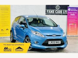 Blue Used 2009 Ford Fiesta Titanium Hatchback | £3,800 (Fair price)