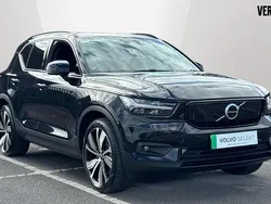 Black Used 2022 Volvo XC40 Pro SUV | £27,439 (Fair price)