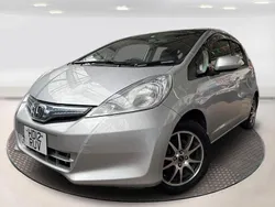 Silver Used 2013 Honda Jazz Hybrid Hatchback | £5,249 (Fair price)