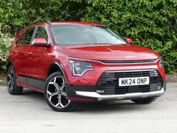 Red Used 2024 Kia Niro 4 SUV | £26,000 (Expensive)