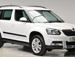 White Used 2014 Skoda Yeti Elegance SUV | £10,480 (Fair price)
