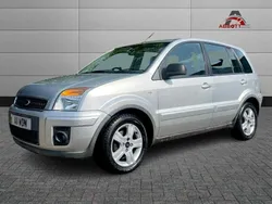 Silver Used 2010 Ford Fusion Zetec Hatchback | £3,995 (Fair price)