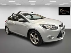 Silver Used 2011 Ford Focus Zetec Hatchback | £2,650 (Fair price)
