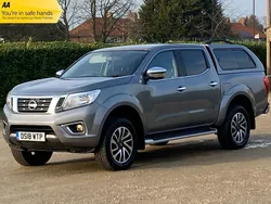 Grey Used 2018 Nissan Navara N-Connecta Pickup | £11,999 (Fair price)