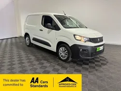 White Used 2019 Peugeot Partner MPV | £8,995 (Fair price)