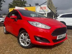 Red Used 2014 Ford Fiesta Zetec Hatchback | £5,699 (Good price)