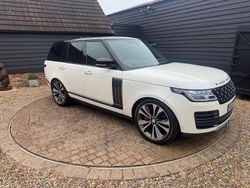 White Used 2018 Land Rover Range Rover SVAutobiography Dynamic Black SUV | £45,000 (Fair price)